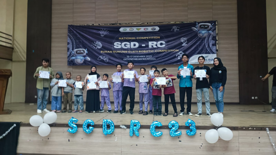 Tim Robotik SD Persis Asy-Syuhada Raih Juara Runner Up pada Sunan Gunung Djati Robotic Competition